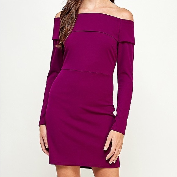 NWT Magenta Pink Off the Shoulder Long Sleeve Mini Dress - Picture 2 of 7